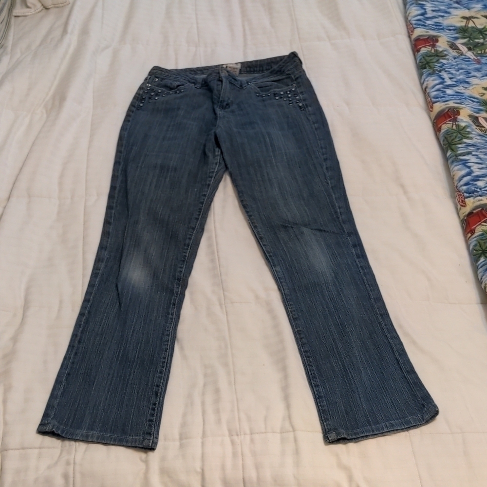 𝅺FYLO embellished straight leg jeans size 8